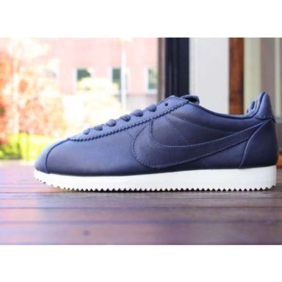 blue leather nike shoes